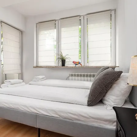 Apartment Niska 12 By Homeprime Warsaw